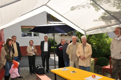 Auch Peter Beuth ist unter den Besuchern